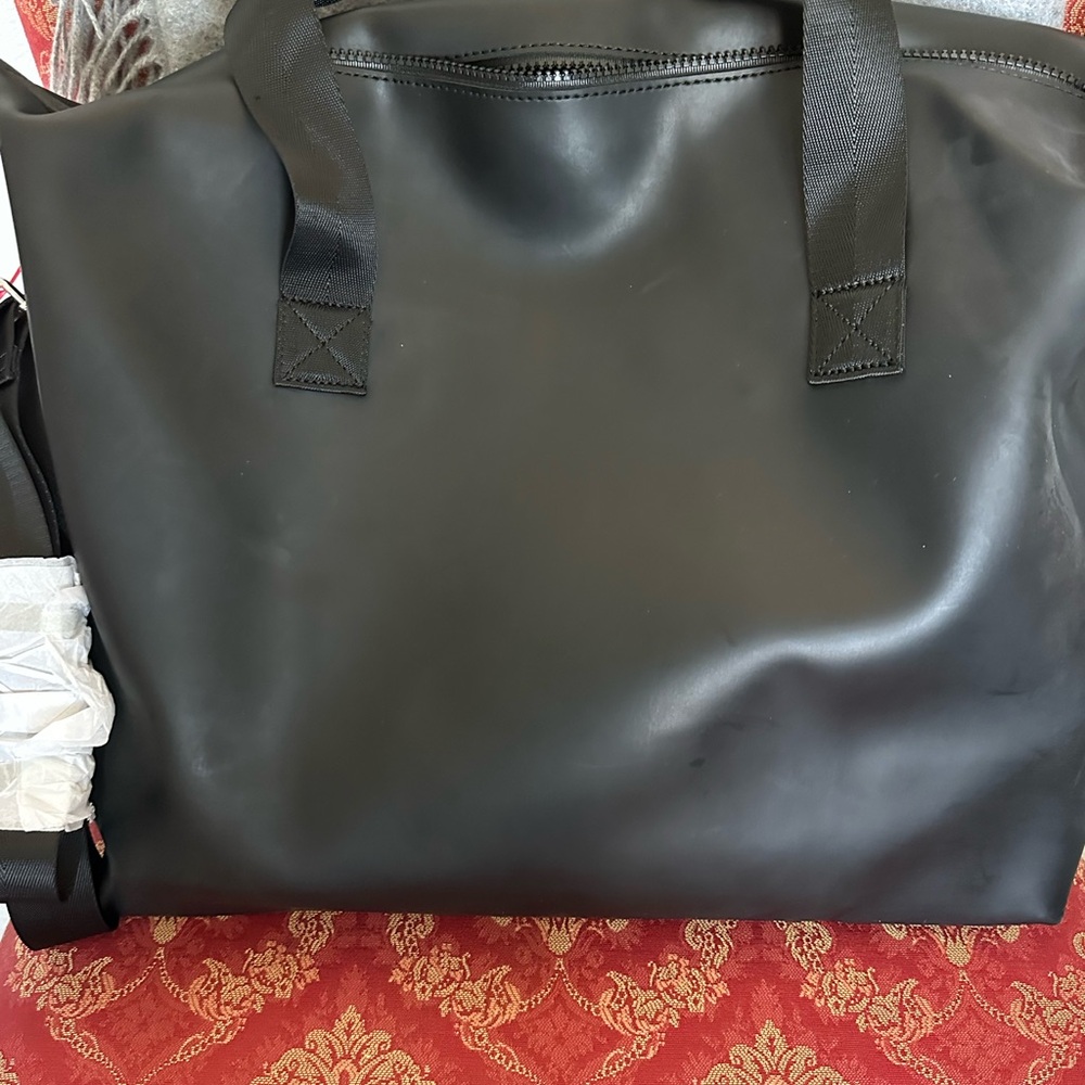 NWT MaxMara Black  Large Travel  Bag - Picture 3 of 11